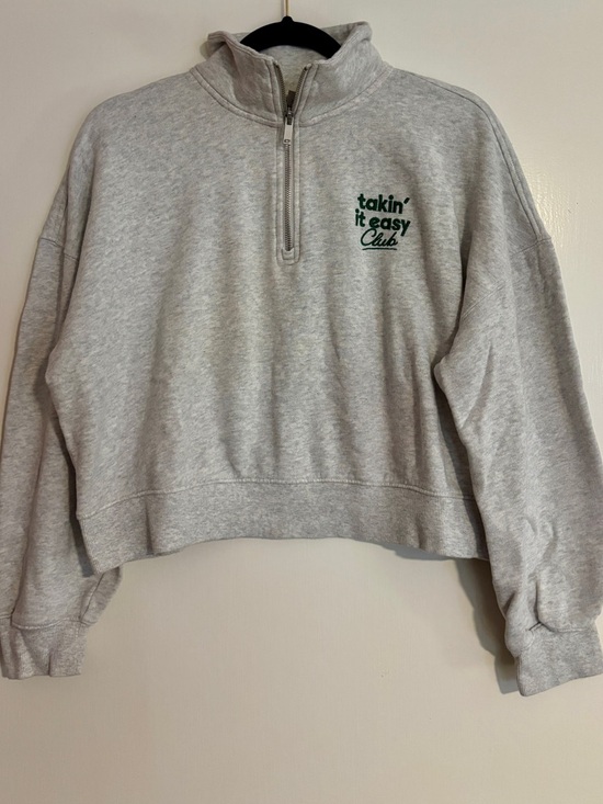 Old Navy Tops - Cropped Light Gray Quarter-Zip Pullover Sweatshirt - Size Medium
